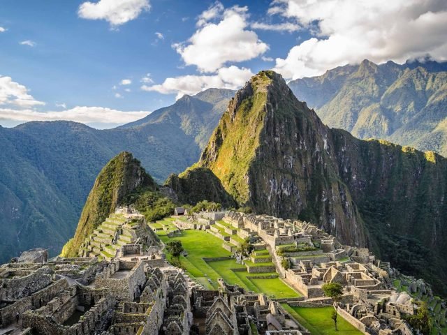 AQUI LA PALABRA FOCO