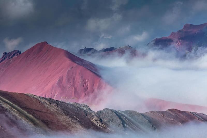 Rainbow Mountain Hike Peru – 1 Day Tour with Red Valley