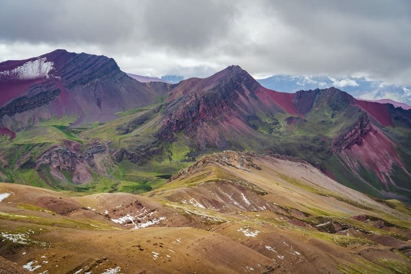 Rainbow Mountain Hike Peru – 1 Day Tour with Red Valley